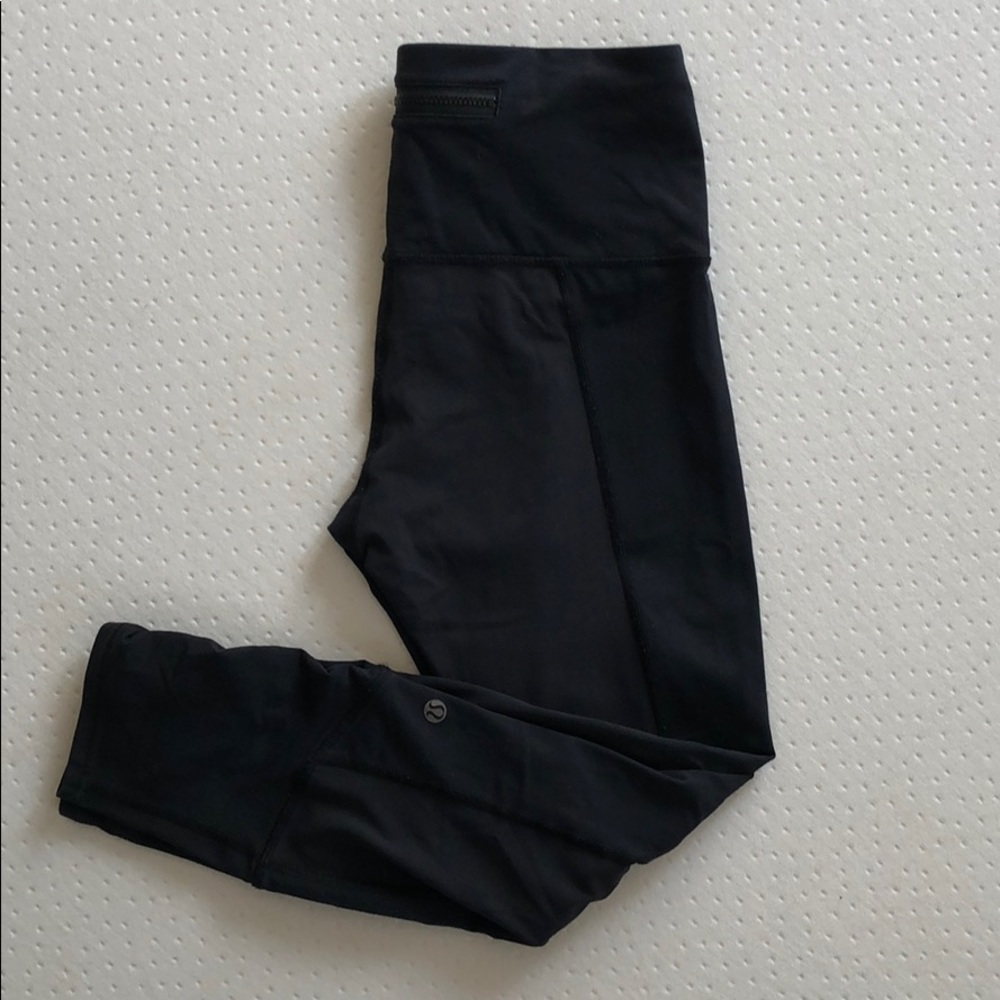 Lululemon Runday Crop Size 6